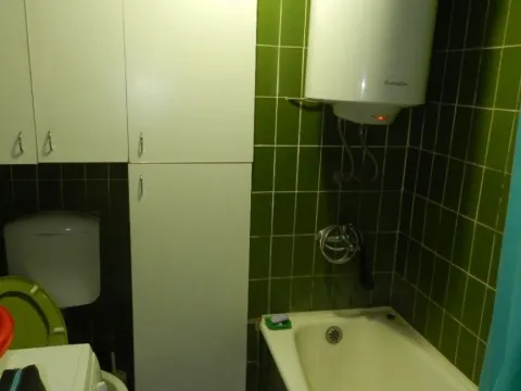 Prodaja, trosoban stan, 90m², Centar, Nikšić - image 10