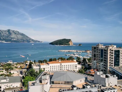 Daily-rent, two bedroom apartment, 130m², Centar, Budva - image 2