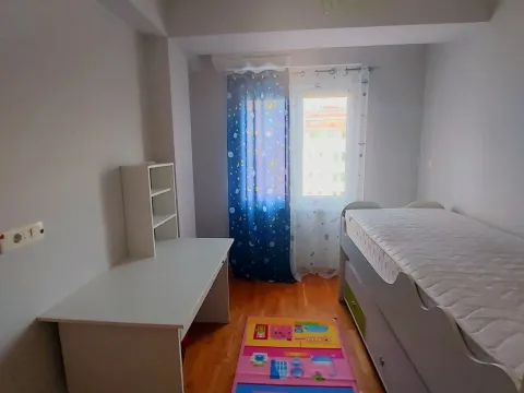 Izdavanje, dvosoban stan, 70m², Ljubović, Podgorica - image 18