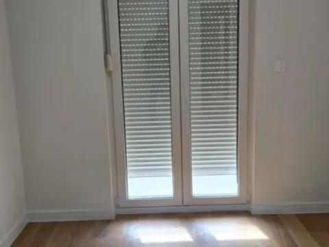 Izdavanje, jednosoban stan, 48m², Central Point, Podgorica - image 9