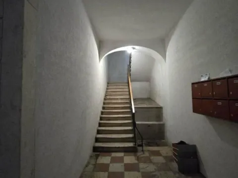 Prodaja, trosoban stan, 72m², Stari Grad Kotor, Kotor - image 5