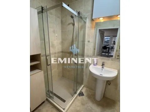 Rent, two bedroom apartment, 62m², Savski Venac, Beograd - image 10