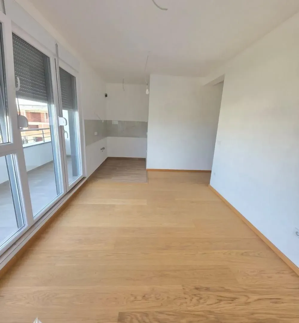 Prodaja, jednosoban stan, 45m², Ledine, Beograd