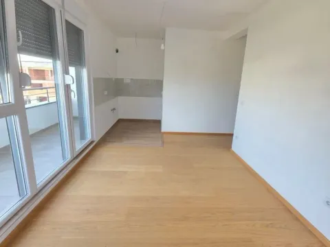 Prodaja, jednosoban stan, 45m², Ledine, Beograd - image 4