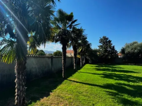 Rent, house, 500m², Donja Gorica, Podgorica - image 9