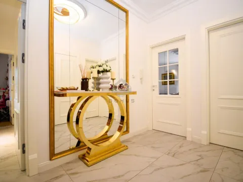 Izdavanje, dvosoban stan, 68m², Centar, Podgorica - image 23