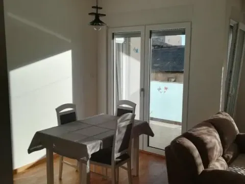 Izdavanje, jednosoban stan, 51m², Zabjelo, Podgorica - image 4