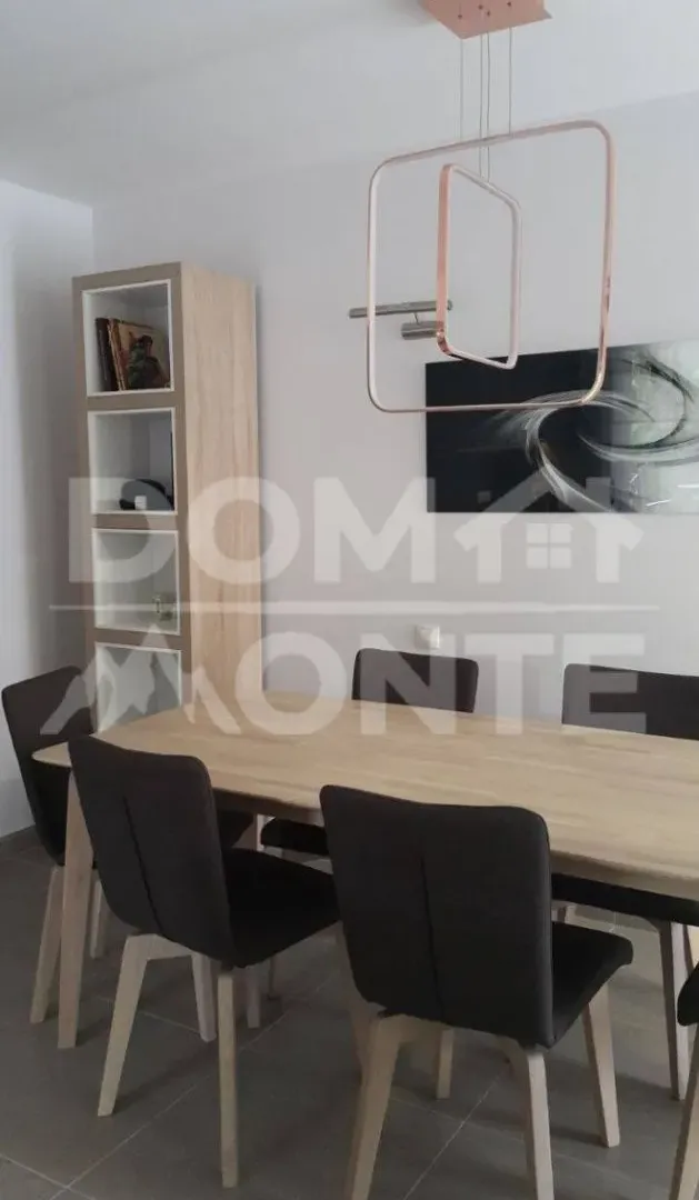 Rent, three bedroom apartment, 110m², Seljanovo, Tivat