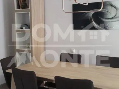 Izdavanje, trosoban stan, 110m², Seljanovo, Tivat - image 2