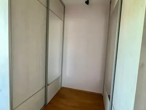 Izdavanje, dvosoban stan, 60m², Ljubović, Podgorica - image 7