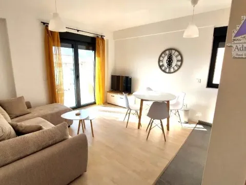 Sale, one bedroom apartment, 39m², Podkošljun, Budva - image 5