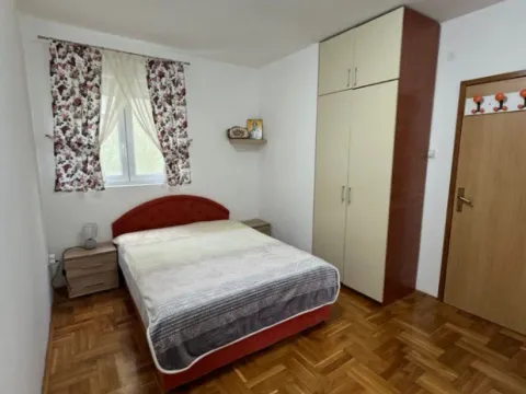 Prodaja, jednosoban stan, 38m², Petrovac, Budva - image 2