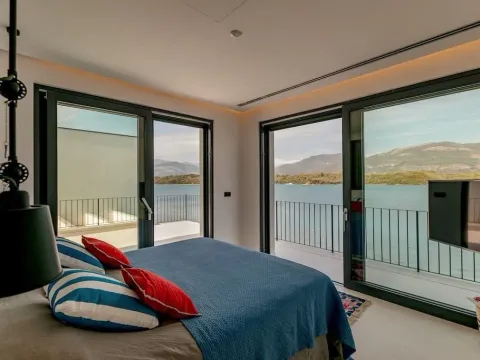 Prodaja, kuća, 676m², Tivat, Crna Gora - image 6