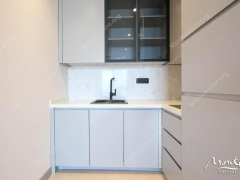 Sale, one bedroom apartment, 49m², Bečići, Budva - image 11