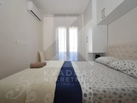 Rent, two bedroom apartment, 70m², Central Point, Podgorica - image 8