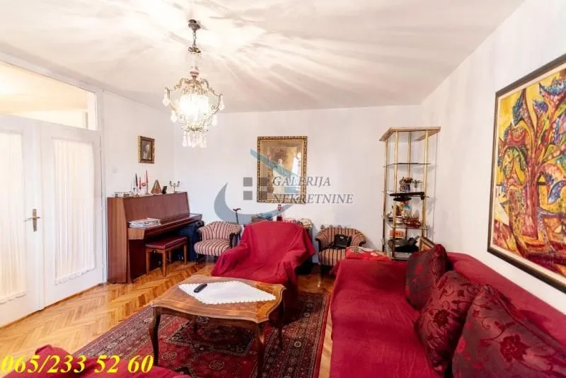 Sale, three bedroom apartment, 88m², Lipov Lad, Zvezdara Sve Podlokacije