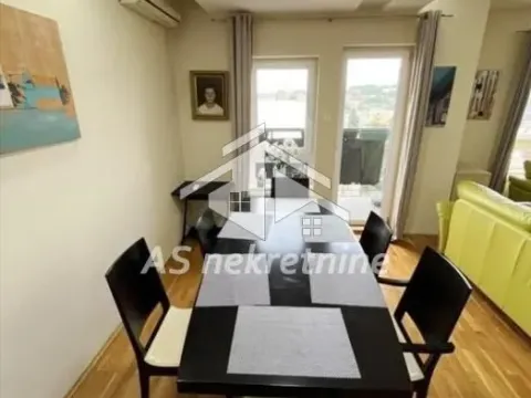 Sale, four bedroom apartment, 157m², Đeram Pijaca, Beograd - image 9
