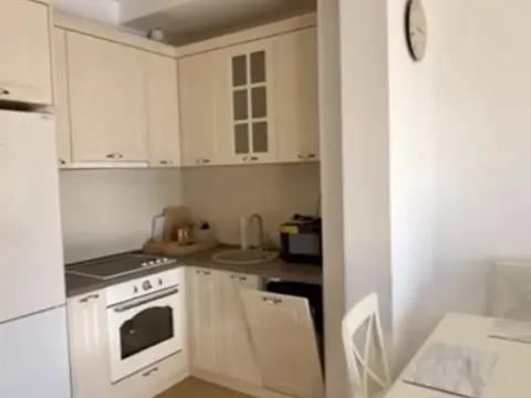 Sale, two bedroom apartment, 64m², Seljanovo, Tivat - image 4