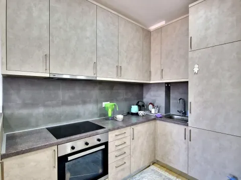 Izdavanje, jednosoban stan, 44m², Budva, Crna Gora - image 11