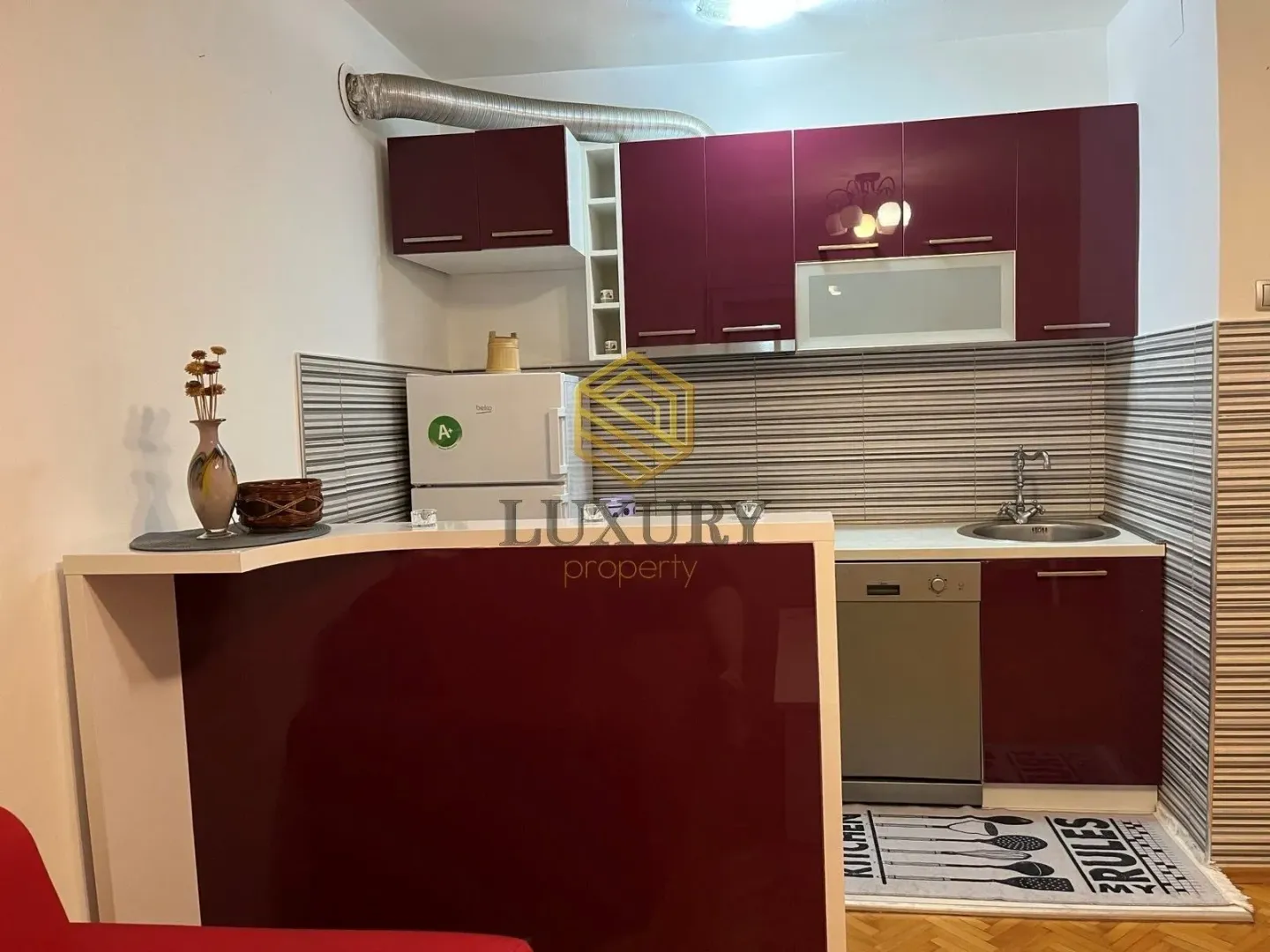 Rent, one bedroom apartment, 49m², Drač, Podgorica