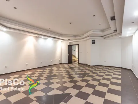 Izdavanje, poslovni prostor, 200m², Preko Morače, Podgorica - image 1