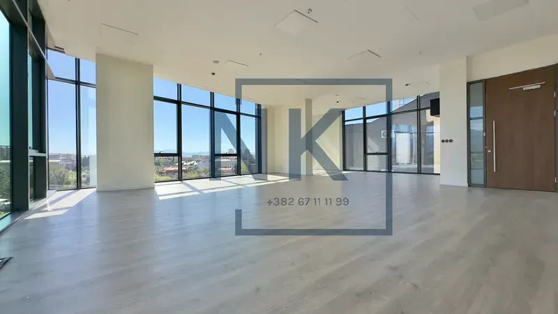 Rent, office space, 2542m², Centar, Podgorica