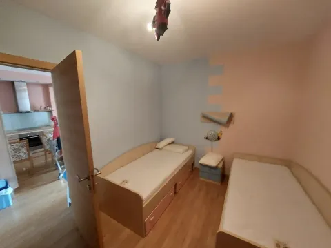 Izdavanje, dvosoban stan, 70m², Budva, Crna Gora - image 9