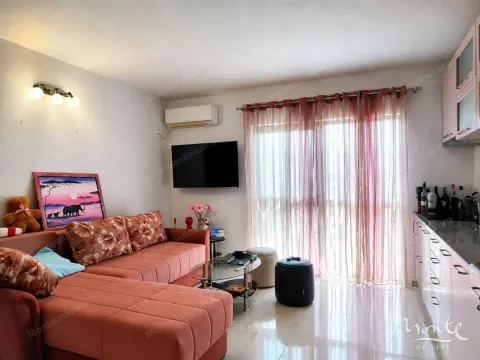 Sale, one bedroom apartment, 53m², Bar, Crna Gora - image 1