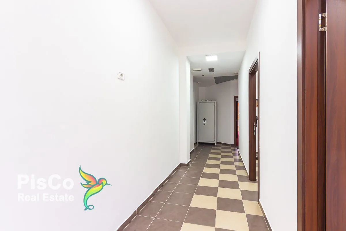 Rent, office space, 200m², Preko Morače, Podgorica