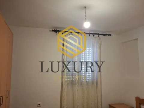 Izdavanje, jednosoban stan, 40m², Blok 9, Podgorica - image 2