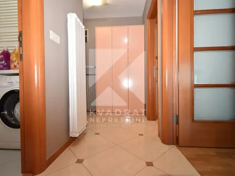 Rent, one bedroom apartment, 61m², Preko Morače, Podgorica - image 11
