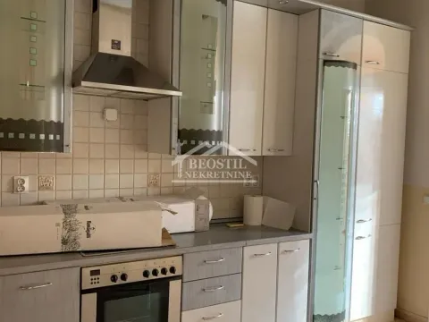 Rent, house, 141m², Stari Grad, Beograd - image 5