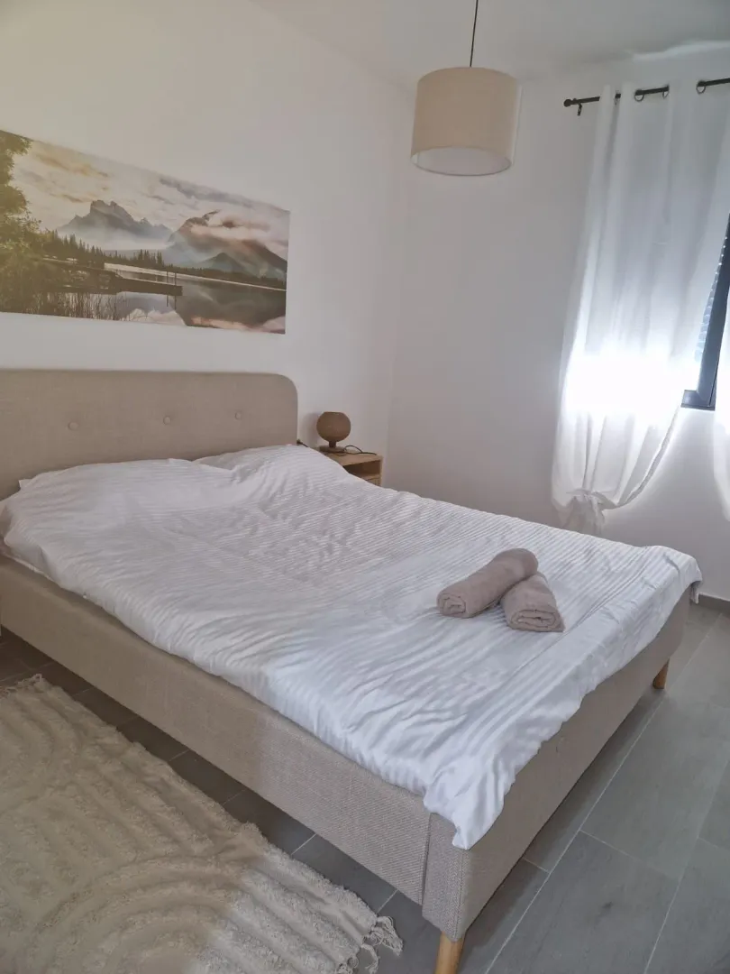 Izdavanje, jednosoban stan, 43m², Kumbor, Herceg Novi