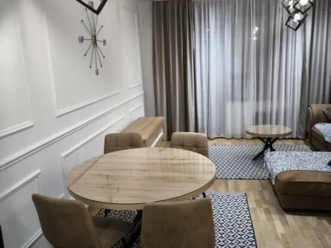 Rent, three bedroom apartment, 60m², Južni Bulevar, Vračar Sve Podlokacije - image 8