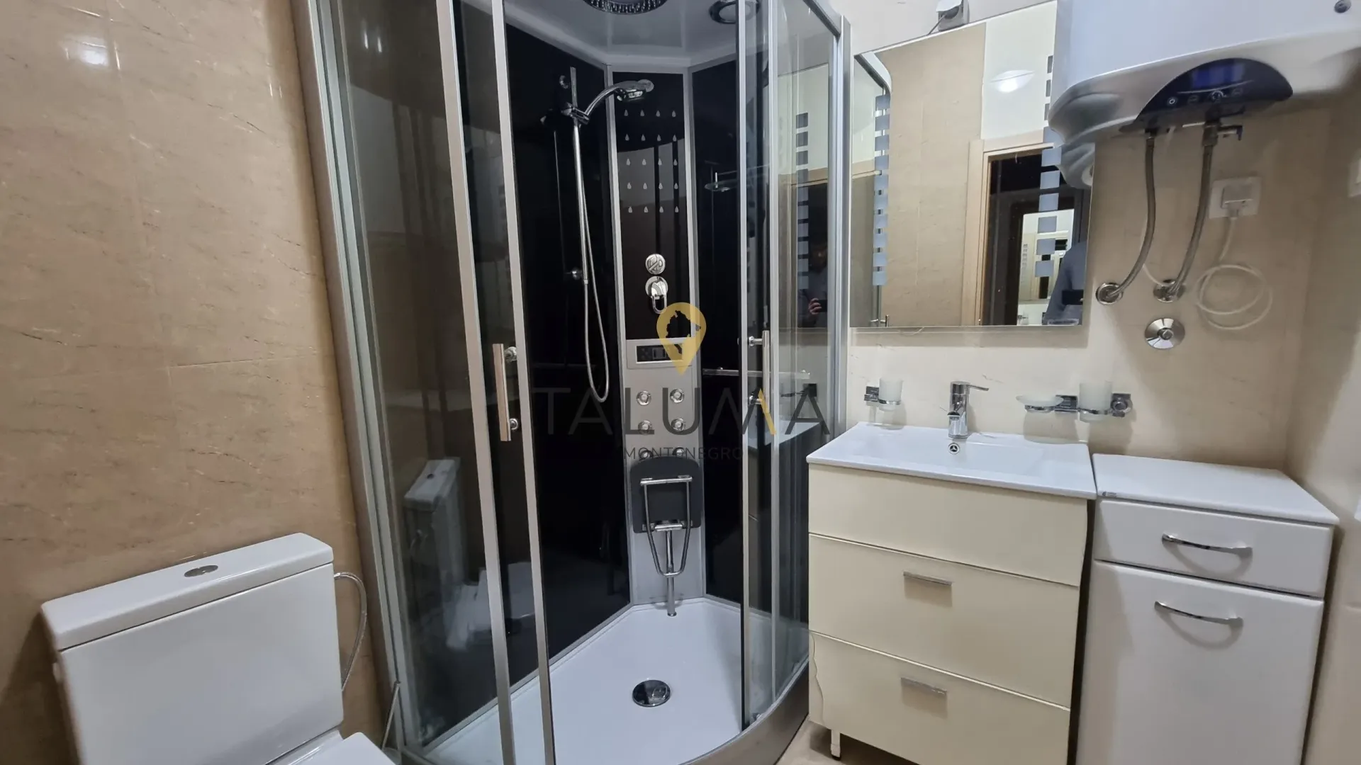 Sale, two bedroom apartment, 94m², Bečići, Budva