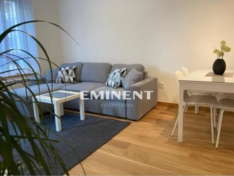 Stan in Novi Beograd Blok 65