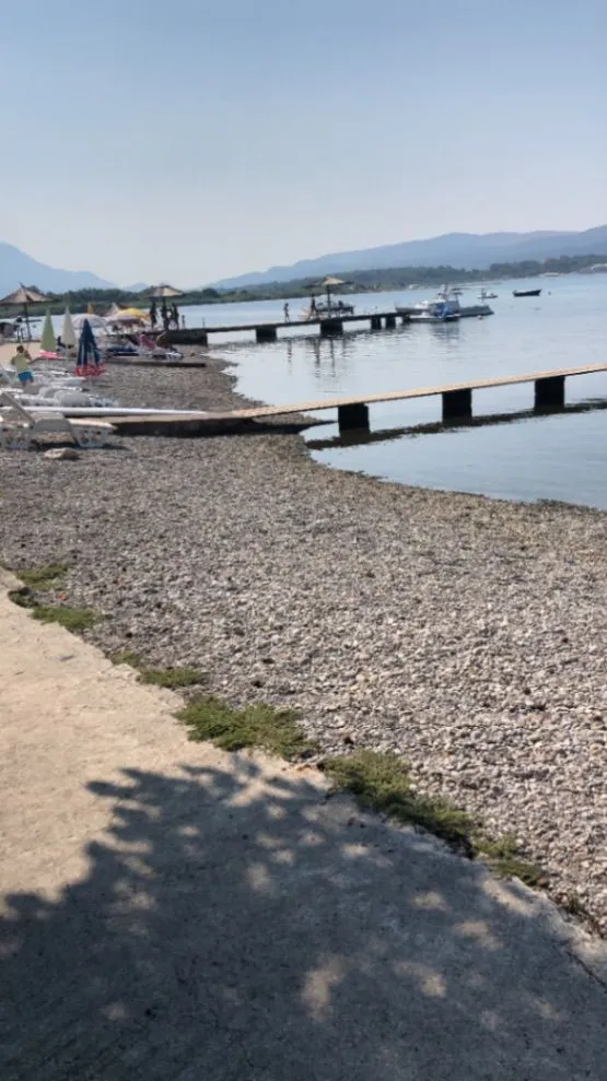 Izdavanje, jednosoban stan, 84m², Bonići, Tivat