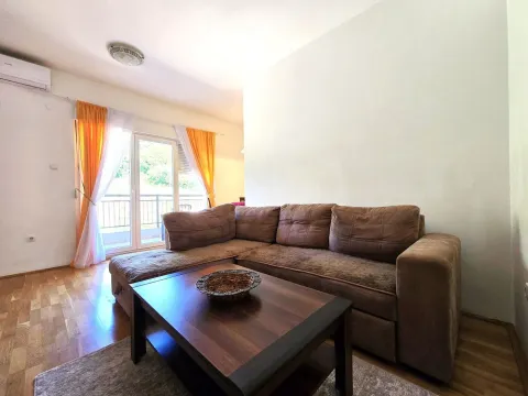 Rent, apartment, 34m², Ljubović, Podgorica - image 2