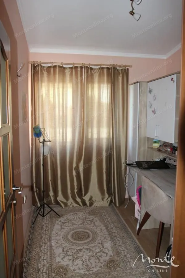 Prodaja, kuća, 380m², Dobre Vode, Bar