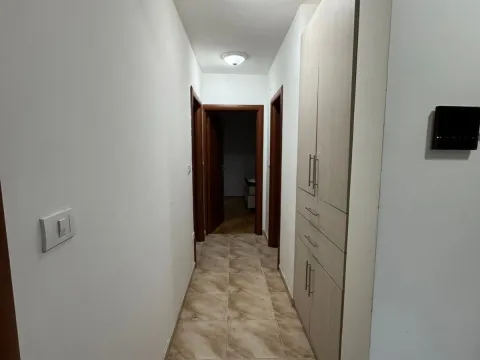 Rent, three bedroom apartment, 92m², Kod Big Fashion-a, Podgorica - image 10