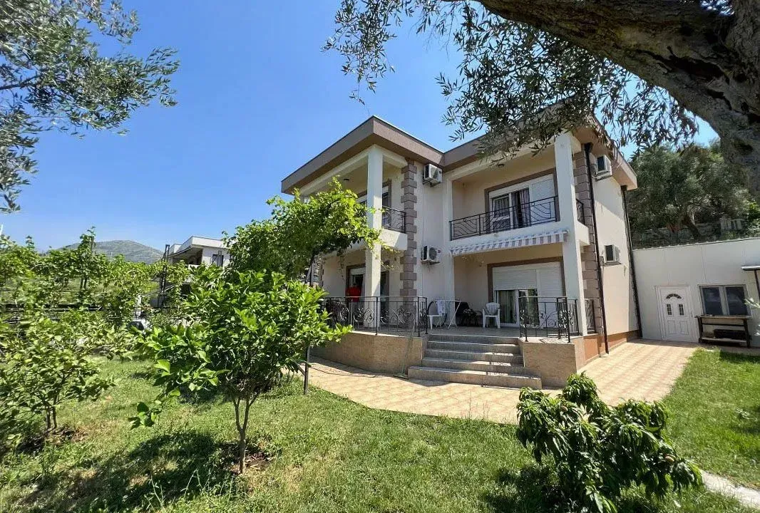 Prodaja, kuća, 170m², Bar, Crna Gora