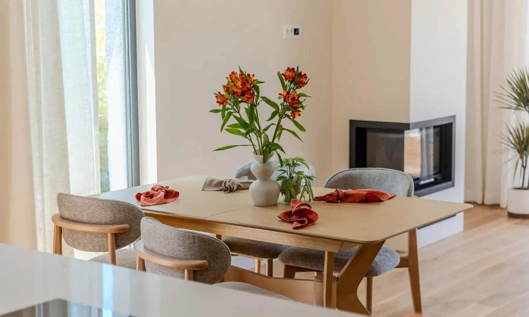 Sale, house, 140m², Kavač, Kotor