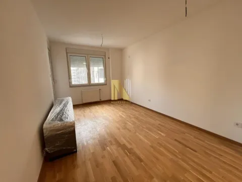 Prodaja, jednosoban stan, 43m², Avijatičarsko naselje, Novi Sad Sve Podlokacije - image 2