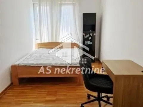 Rent, three bedroom apartment, 85m², Južni Bulevar, Vračar Sve Podlokacije - image 13