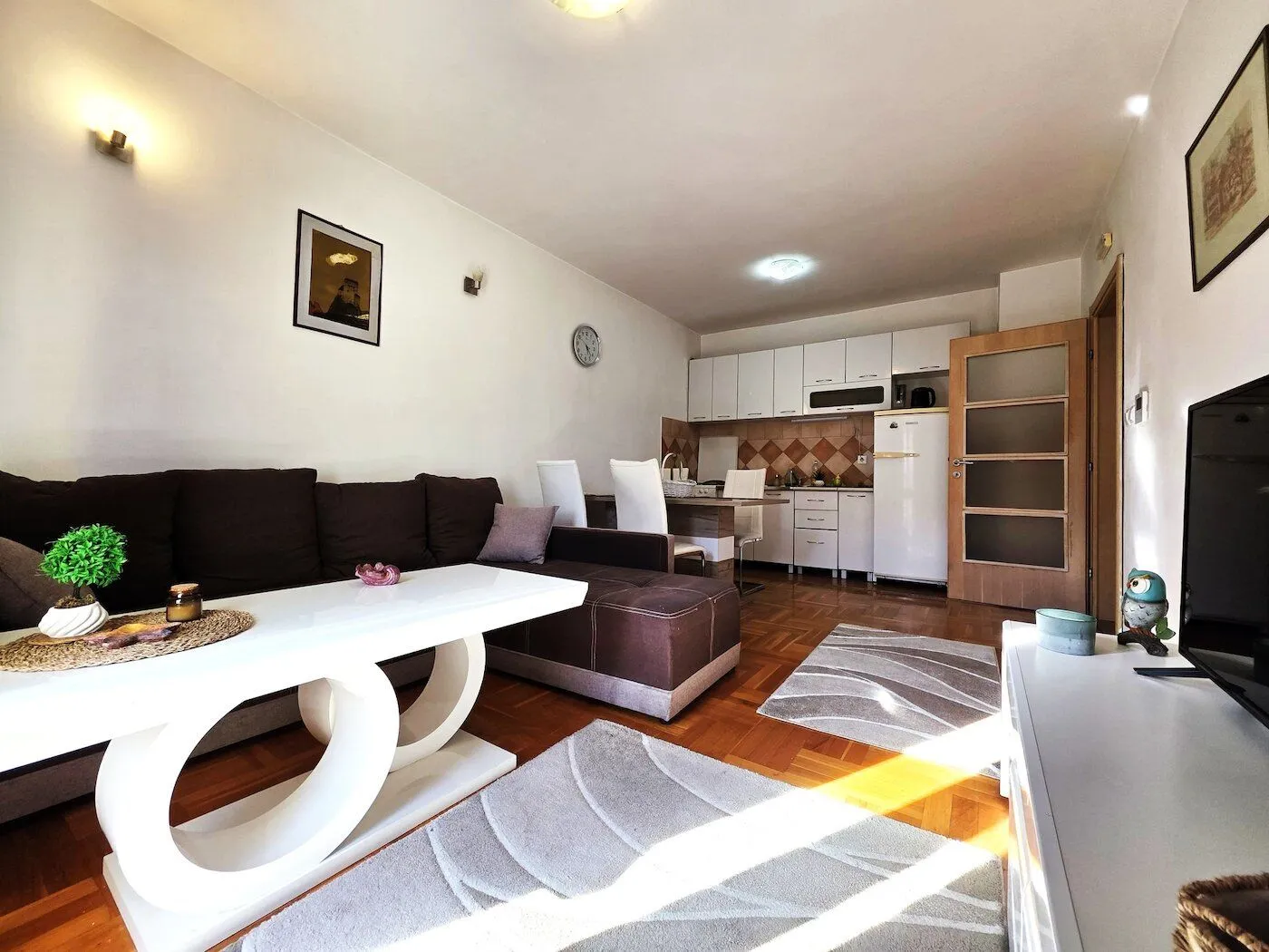 Rent, apartment, 45m², Stari Aerodrom, Podgorica