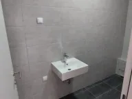 Izdavanje,  poslovni prostor, 25m2, Novi Sad