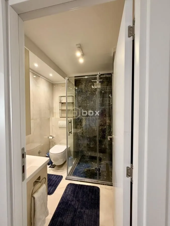 Prodaja, trosoban stan, 79m², Medijana, Niš