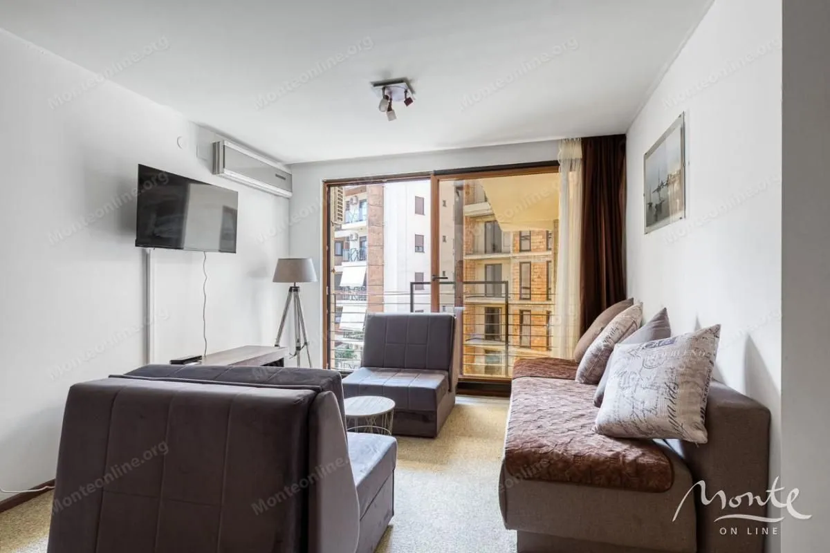 Prodaja, jednosoban stan, 40m², Budva, Crna Gora