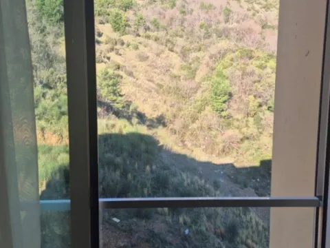 Izdavanje, garsonjera, 33m², Bečići, Budva - image 2