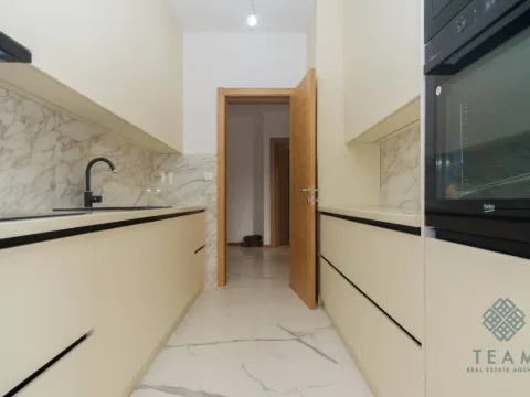 Prodaja, trosoban stan, 142m², Gorica C, Podgorica - image 4